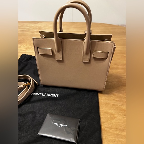 YSL SAC DE JOUR NANO, NEVER USED - Picture 4 of 6